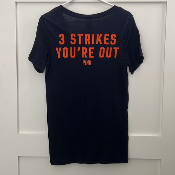 PINK Victoria’s Secret - Picture 3 of 5